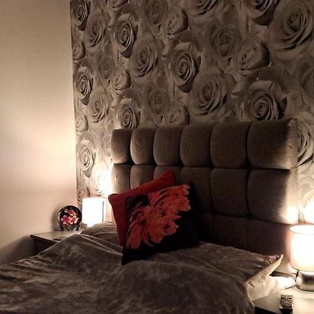Cosy Double Room Χαρογκέιτ Εξωτερικό φωτογραφία